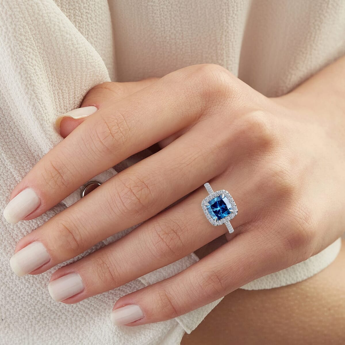 Lab Grown Blue and White Diamond VS 3.50 ctw Ring in 950 Platinum image number 1
