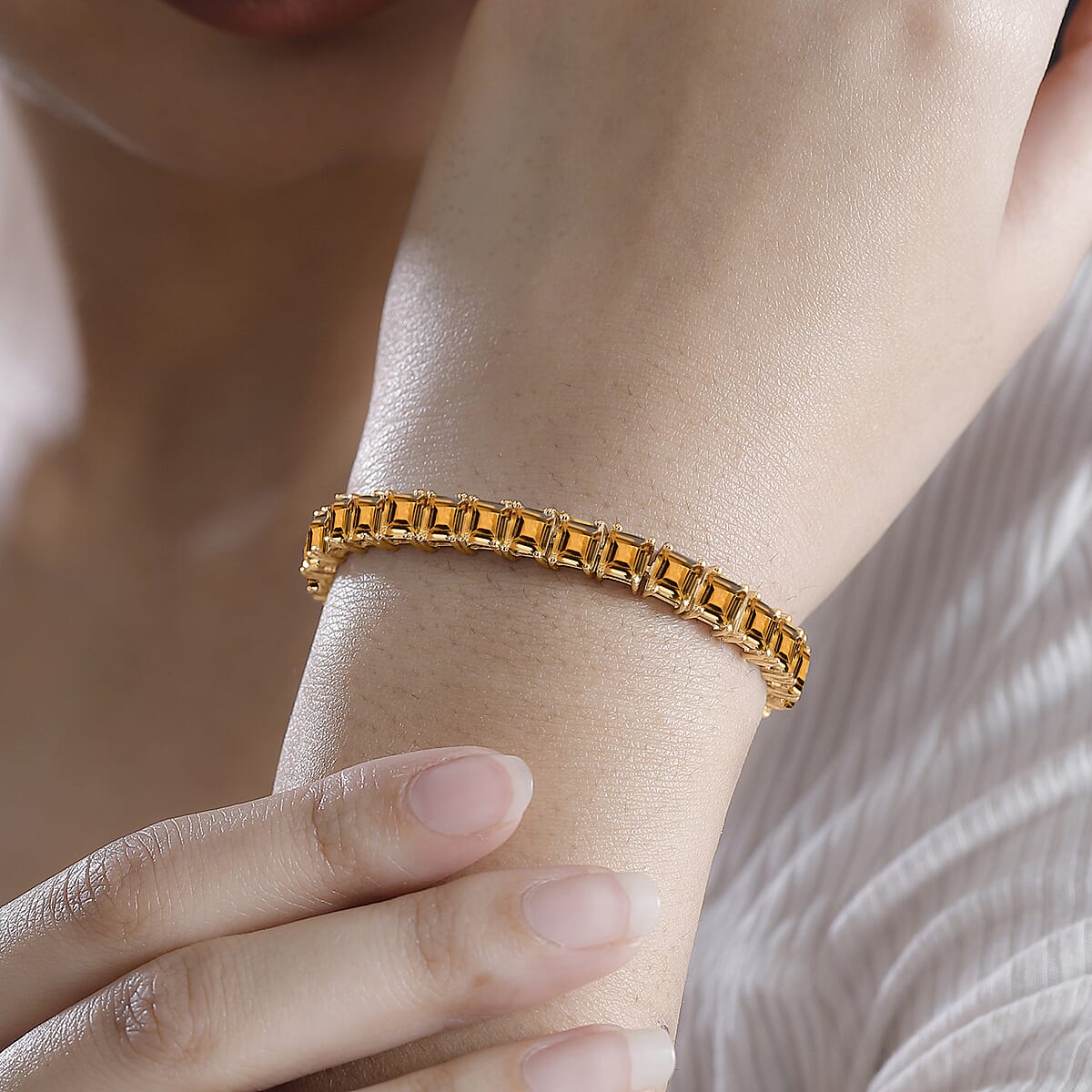 D'Joy Premium Brazilian Citrine 22.10 ctw Tennis Bracelet in 18K Vermeil Yellow Gold Over Sterling Silver (7.25 In) (Del. in 10-12 Days) image number 1
