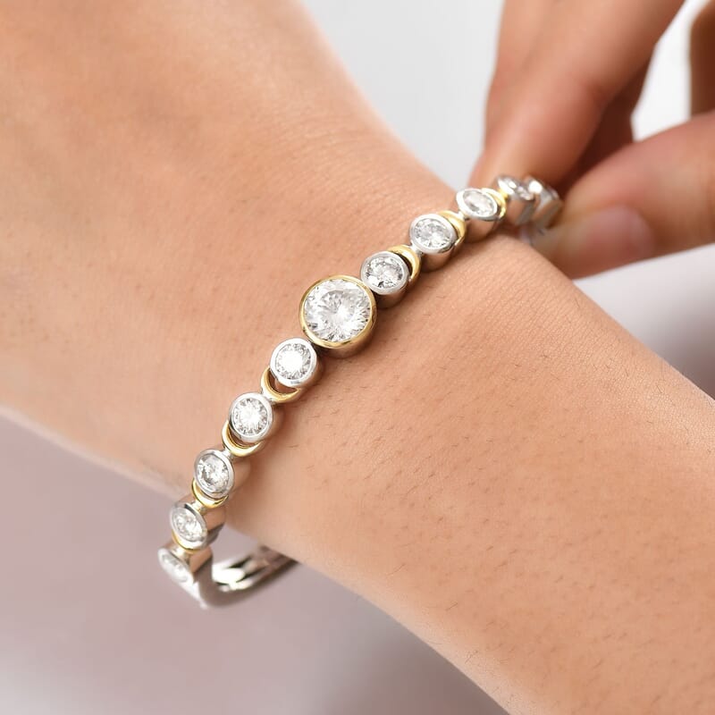 GP Moissanite and Kanchanaburi Blue Sapphire 6.83 ctw Bangle Bracelet in Sterling Silver (7.50 In)