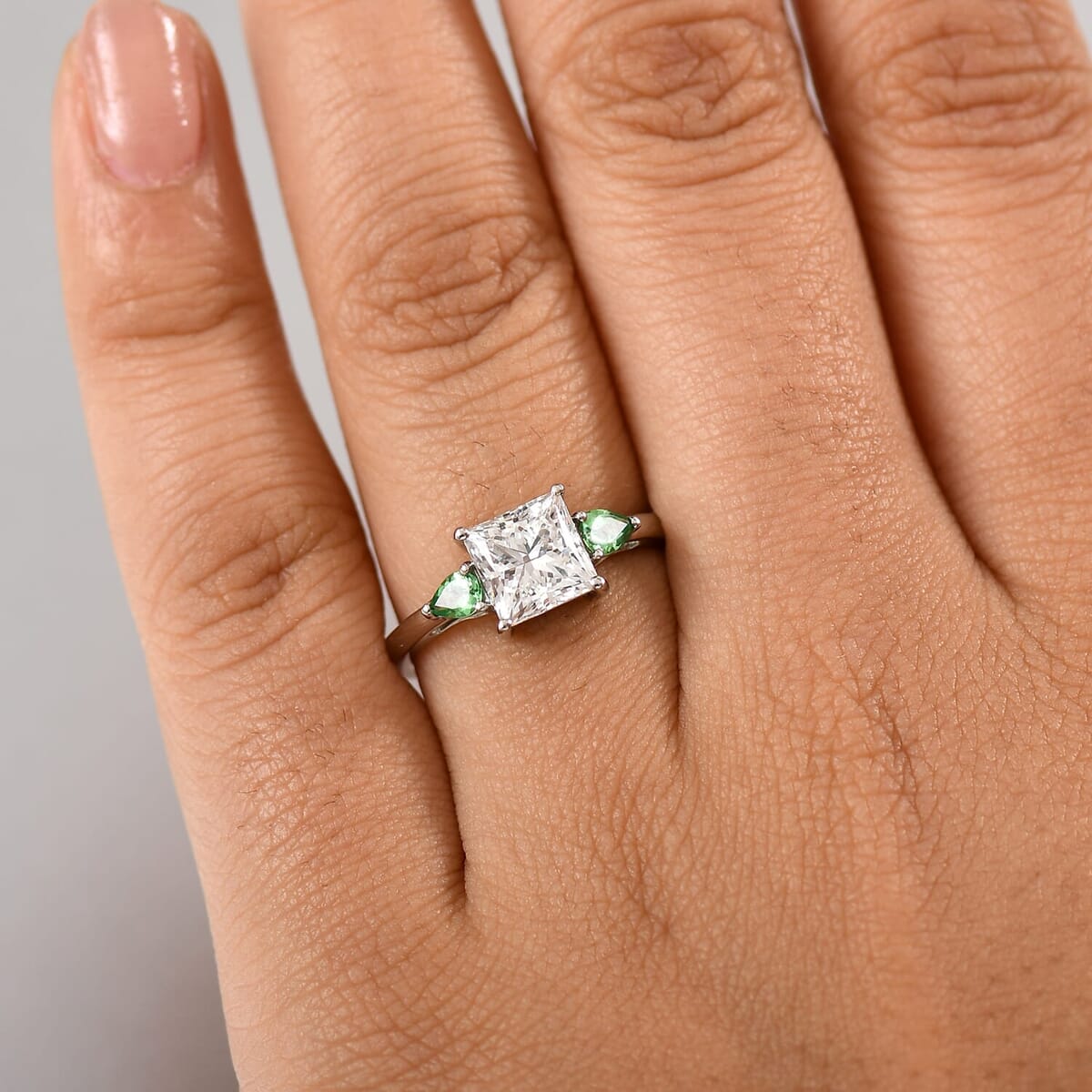 TLV IGI Certified 950 Platinum Luxuriant Lab Grown Diamond (E-F, VS), Tsavorite Garnet 3 Stone Ring (Size 10.5) 2.40 ctw image number 2