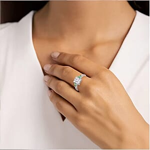 TLV IGI Certified 950 Platinum Luxuriant Lab Grown Diamond (E-F, VS), Tsavorite Garnet 3 Stone Ring (Size 7.5) 2.40 ctw