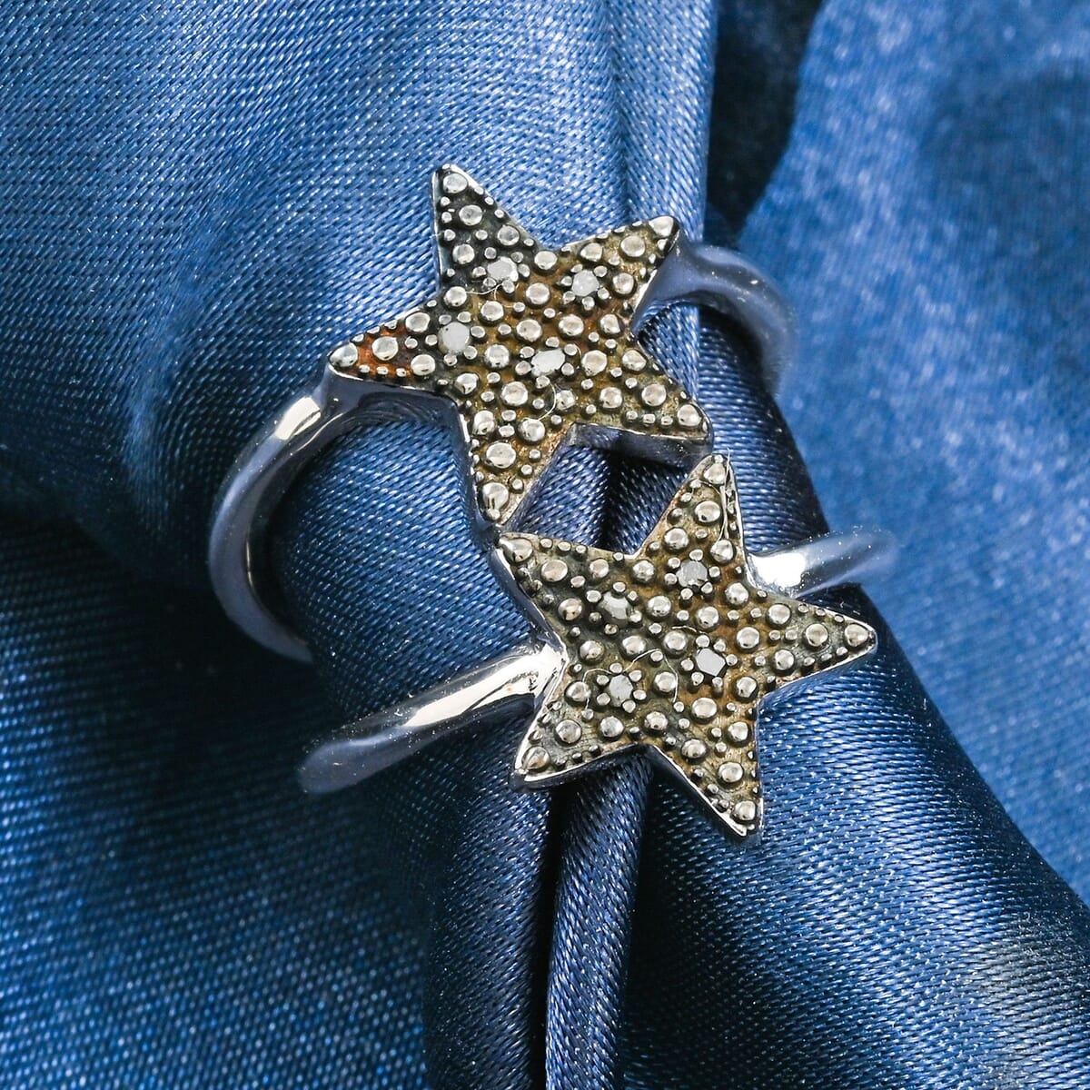Thai Black Spinel Ring in Rhodium Over Sterling Silver (Size 6.0) image number 1