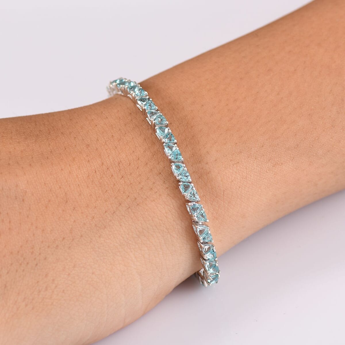 D'Joy Betroka Blue Apatite 7.35 ctw Ocean Prism Bracelet in Rhodium Over Sterling Silver (7.25 In) image number 2