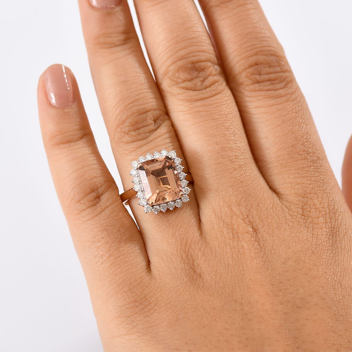 Certified & Appraised Luxoro 10K Rose Gold AAA Marropino Morganite, Diamond (G-H, I2) Ring (Del. in 10-15 Days) 6.43 ctw image number 2