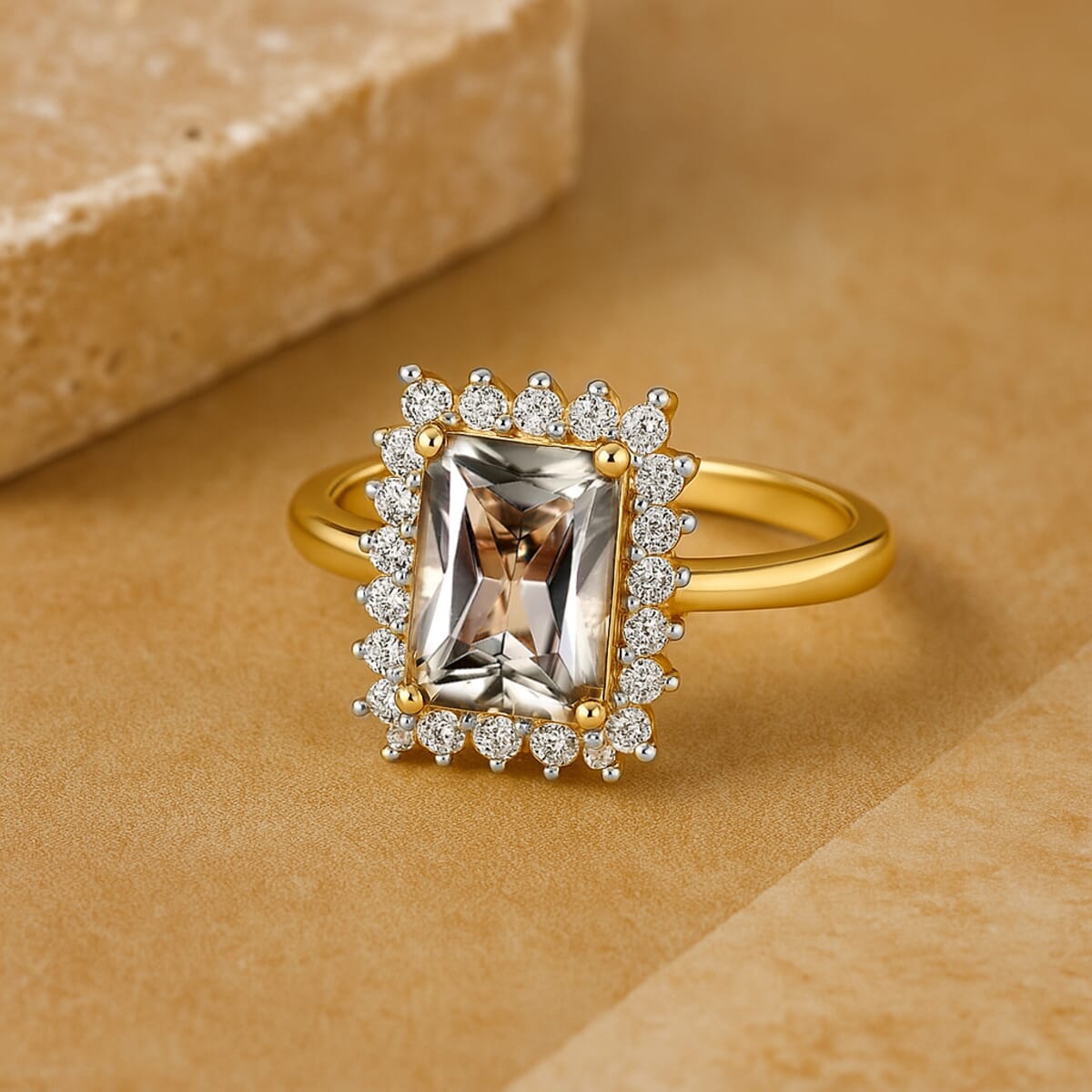 Certified & Appraised Luxoro AAA Turkizite and G-H I2 Diamond 3.06 ctw Halo Ring in 14K Yellow Gold (Size 9.0) 4.66 Grams (Del. in 10-15 Days) image number 1
