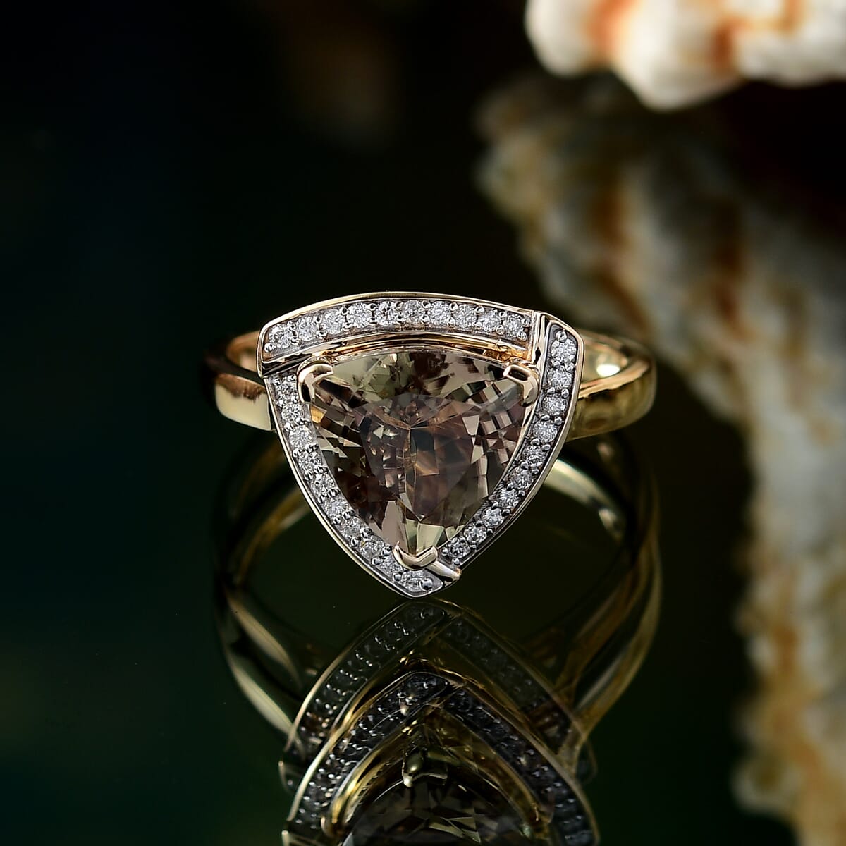Certified & Appraised Luxoro 14K Yellow Gold AAA Turkizite and Diamond (G-H, I2) Ring (Size 9.0) (Del. in 10-15 Days) 4.16 ctw image number 1