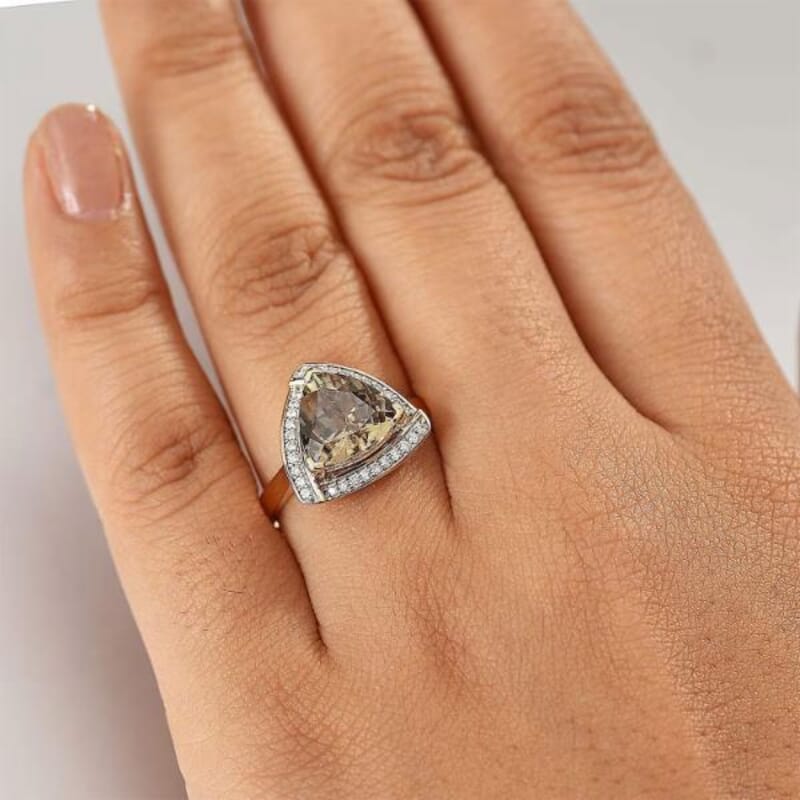 Certified & Appraised Luxoro AAA Turkizite and G-H I2 Diamond 4.16 ctw Ring in 14K Yellow Gold (Size 7.0) 4.32 Grams