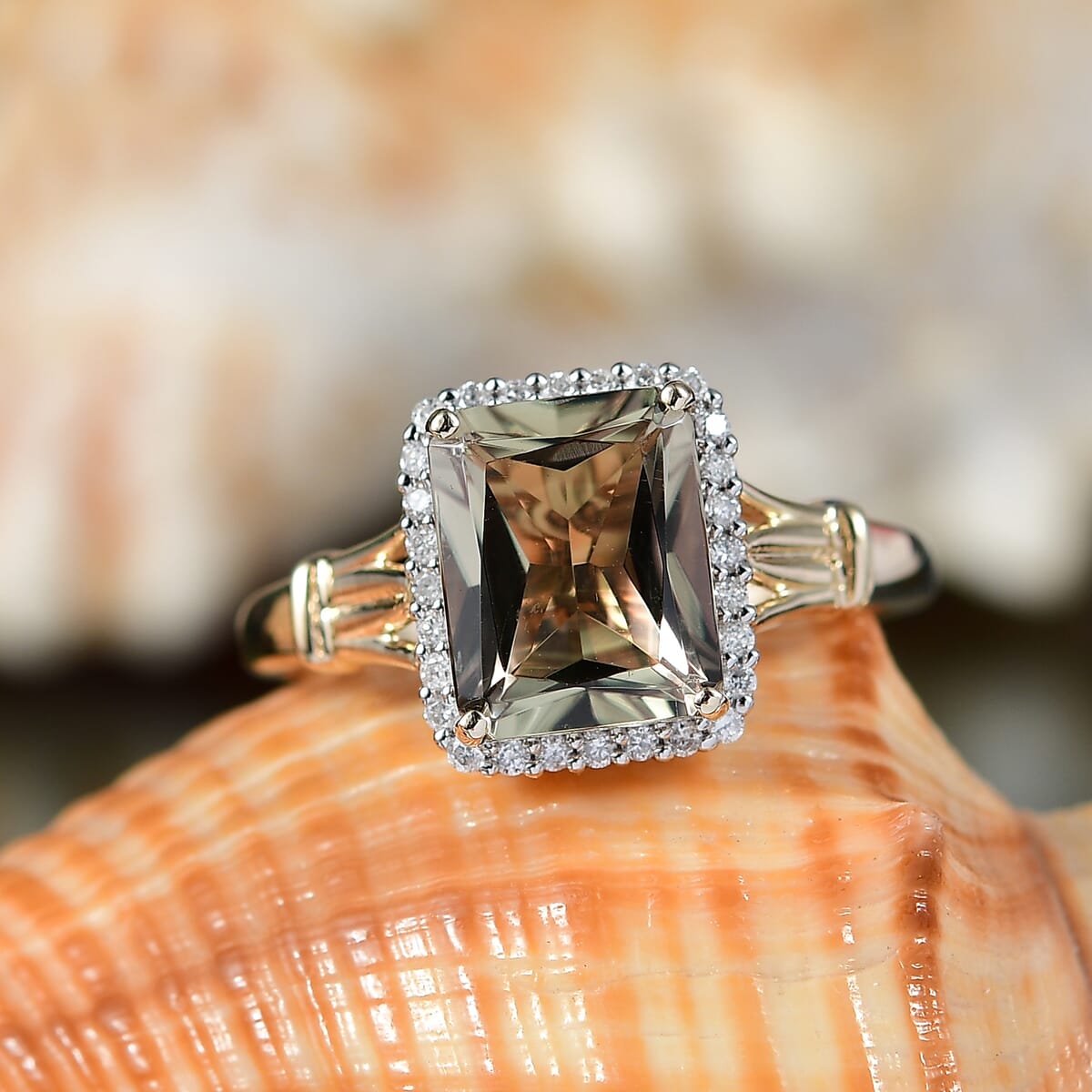 Certified & Appraised Luxoro AAA Turkizite and G-H I2 Diamond 4.30 ctw Ring in 14K Yellow Gold (Size 10.0) (Del. in 10-15 Days) image number 1