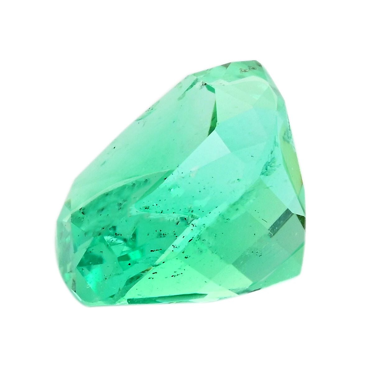 Certified and Appraised AAAA Boyaca Colombian Emerald (Cush Free Size) 6.59 ctw image number 1