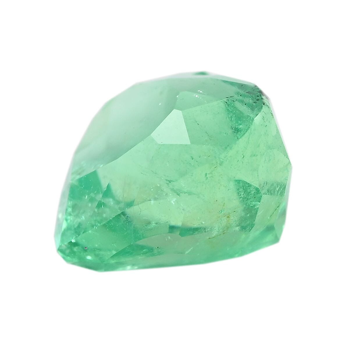 Certified and Appraised AAAA Boyaca Colombian Emerald (Hrt Free Size) 10.26 ctw image number 1
