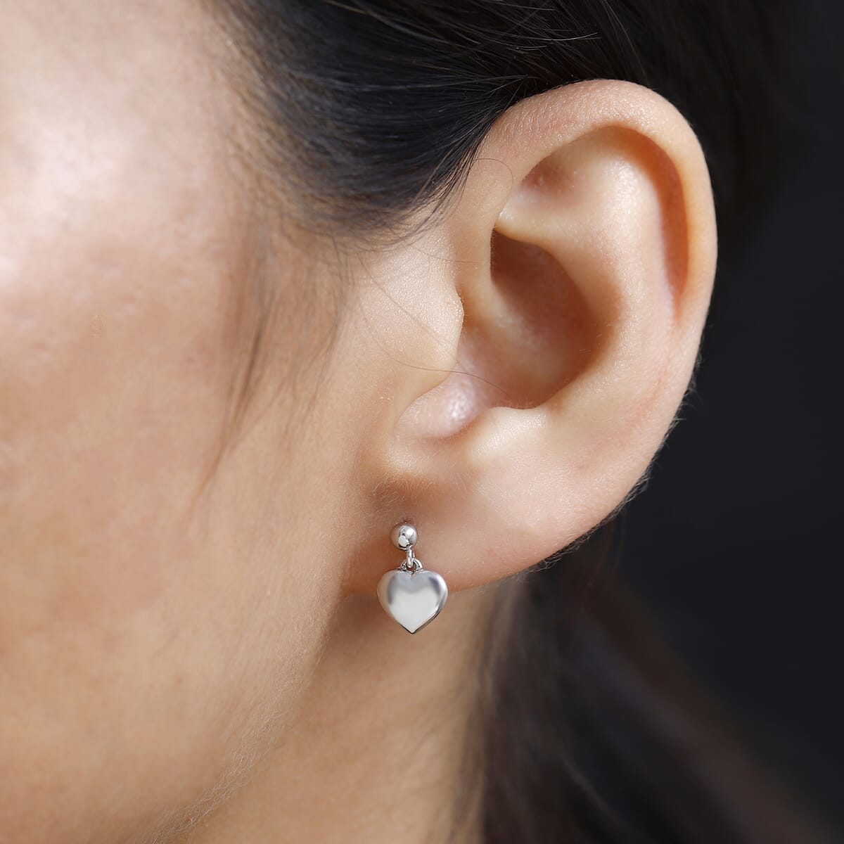 Heart Earrings in 10K White Gold 2 Grams image number 1