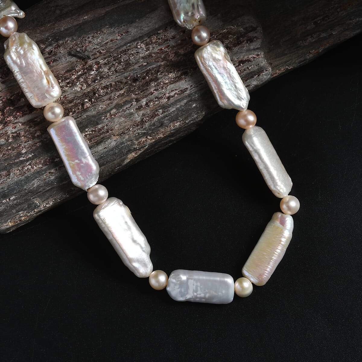 Fresh Water Pearl Necklace in Rhodium Over Sterling Silver 18 Inches image number 1