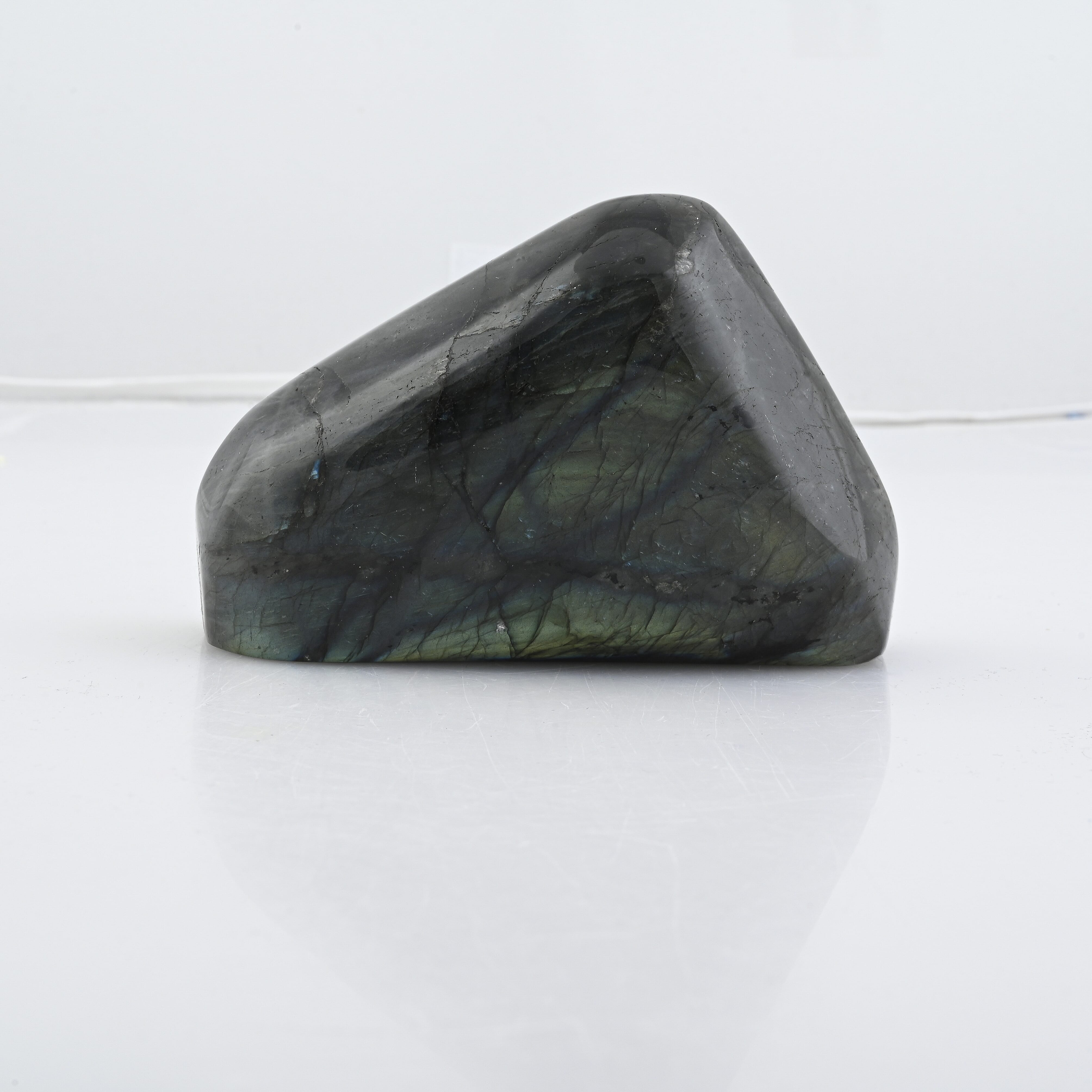 Default Title - Product card gallery slide 2 (10146160640283)