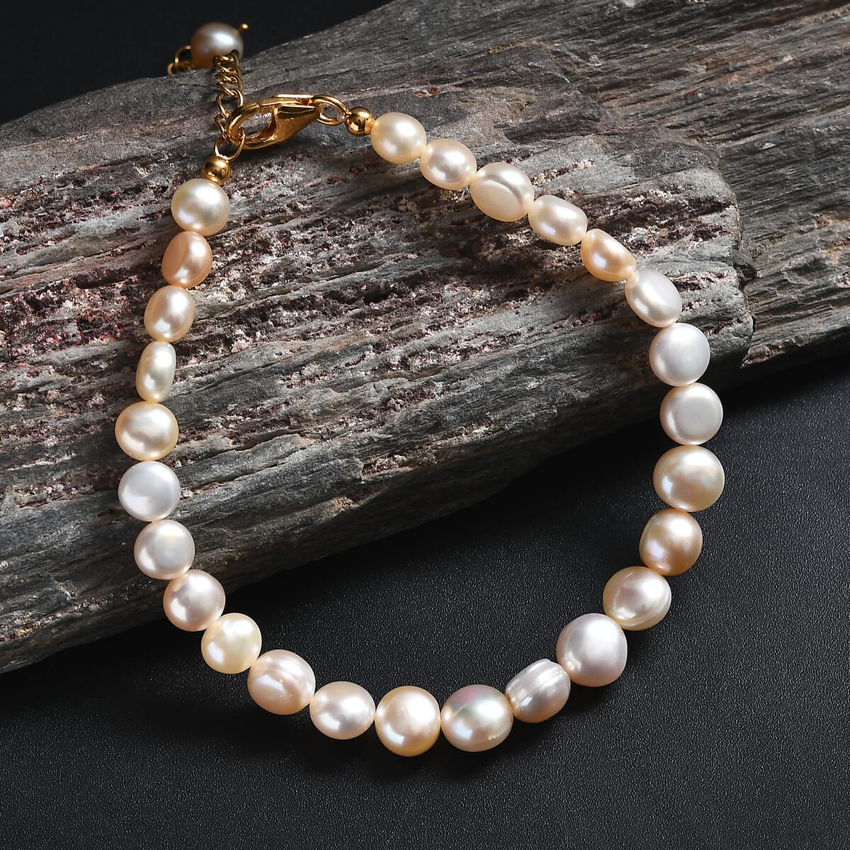Multi Color Fresh Water Pearl Bracelet in 18K Vermeil Yellow Gold Over Sterling Silver (7.25 In) image number 1