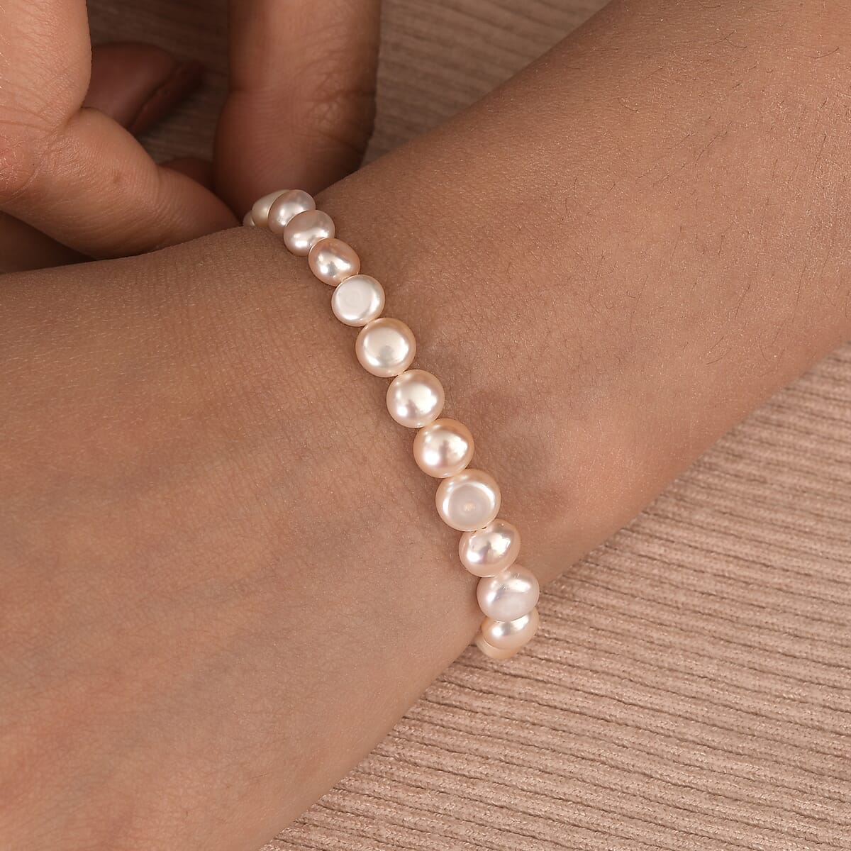 Multi Color Fresh Water Pearl Bracelet in 18K Vermeil Yellow Gold Over Sterling Silver (7.25 In) image number 2