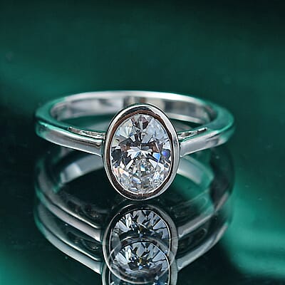 J Francis Embellished with Zirconia by Swarovski 1.50 ctw Ring in Platinum Over Sterling Silver (Size 5.0)