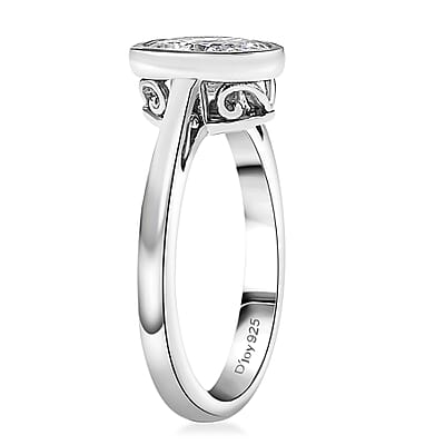 J Francis Embellished with Zirconia by Swarovski 1.50 ctw Ring in Platinum Over Sterling Silver (Size 5.0)