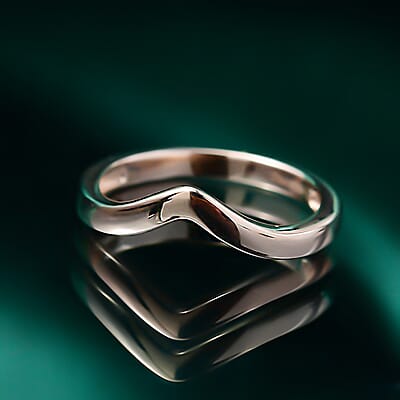 Chevron Ring in 18K Vermeil Rose Gold Over Sterling Silver (Size 5.0) 2 Grams