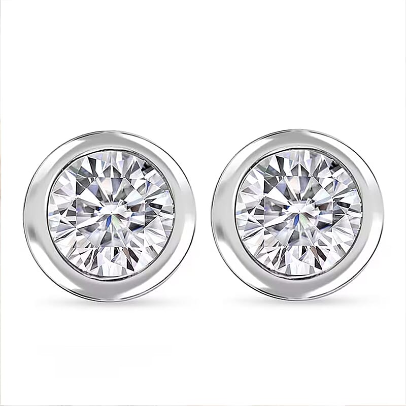 Poke Free Luxuriant Lab Grown Diamond SI 0.50 ctw Solitaire Stud Earrings in Rhodium Over Sterling Silver