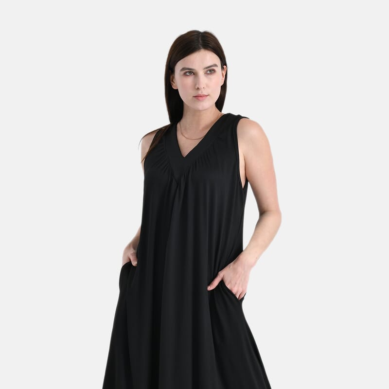 TAMSY Black Knit Sleeveless Midi House Dress - One Size Fits Most