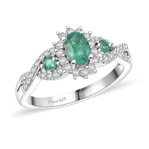 D'Joy Premium Kagem Zambian Emerald and Moissanite 1.00 ctw Eternal Love Ring in Rhodium Over Sterling Silver (Size 7.0)