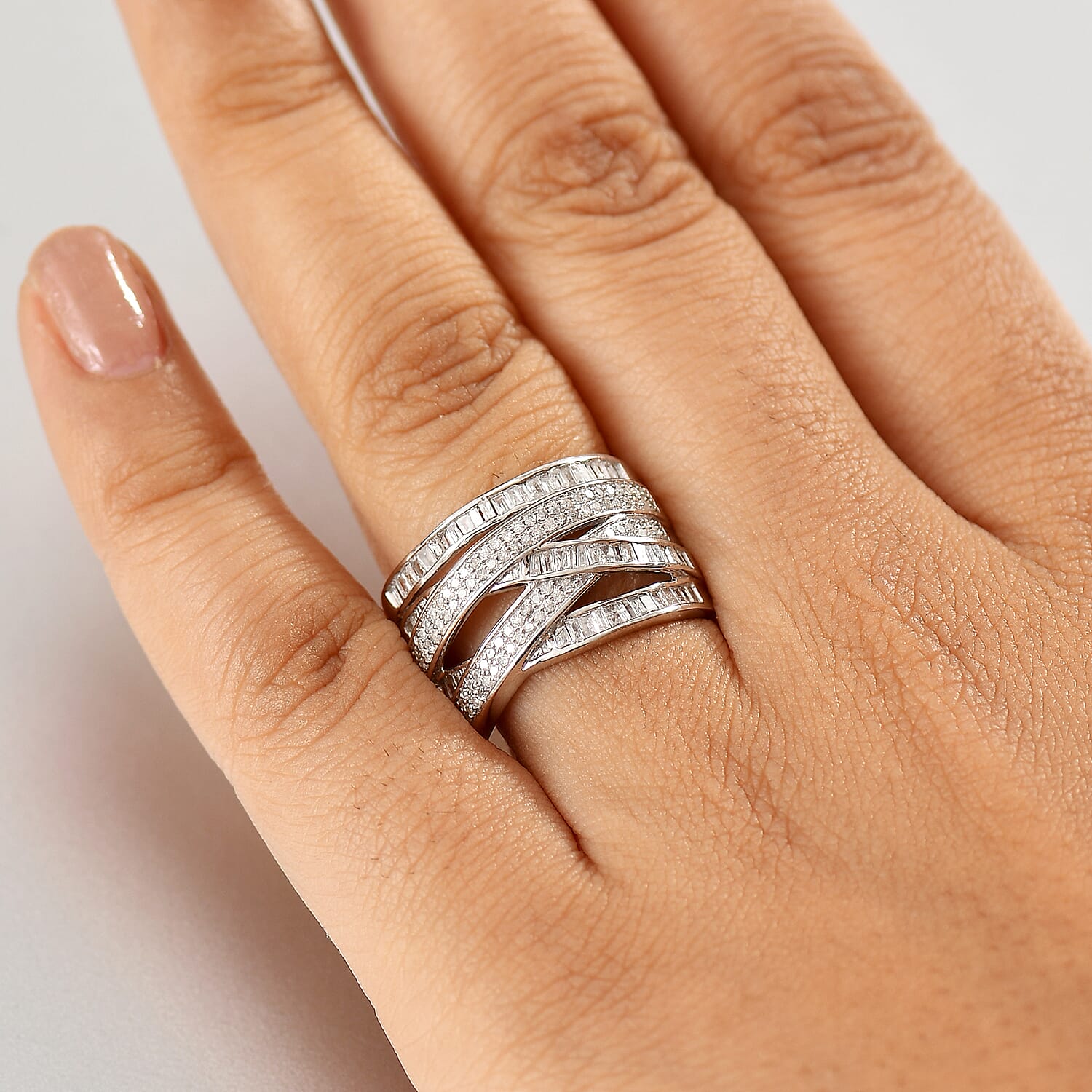 D'Joy Diamond 0.90 ctw Crossover Bridge Ring in Rhodium Over Sterling Silver (Size 7.0)