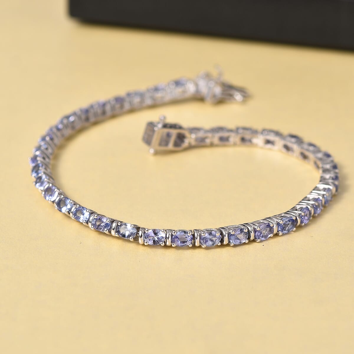 D'Joy Tanzanite 6.35 ctw Pebbles Garden Bracelet in Rhodium Over Sterling Silv (8.00 In) image number 1