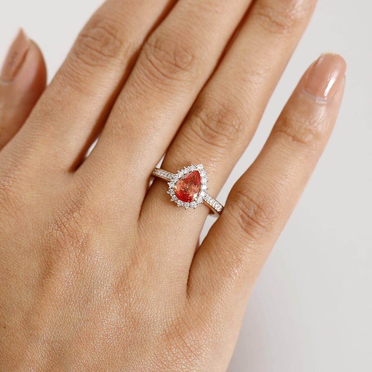Certified & Appraised Luxoro AAA Padparadscha Sapphire (BT) 11.0) and I2 Diamond 1.85 ctw Halo Ring in 14K Yellow Gold (Size 8.0) image number 2
