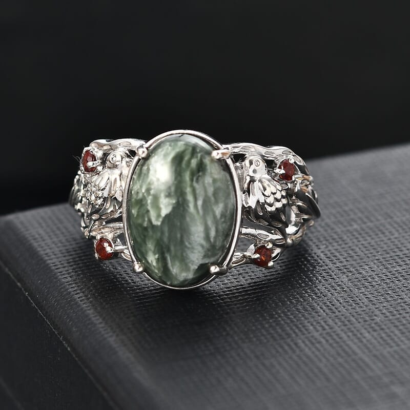 Siberian Seraphinite and Mozambique Garnet 5.90 ctw Ring in Platinum Over Sterling Silver (Size 10.0)