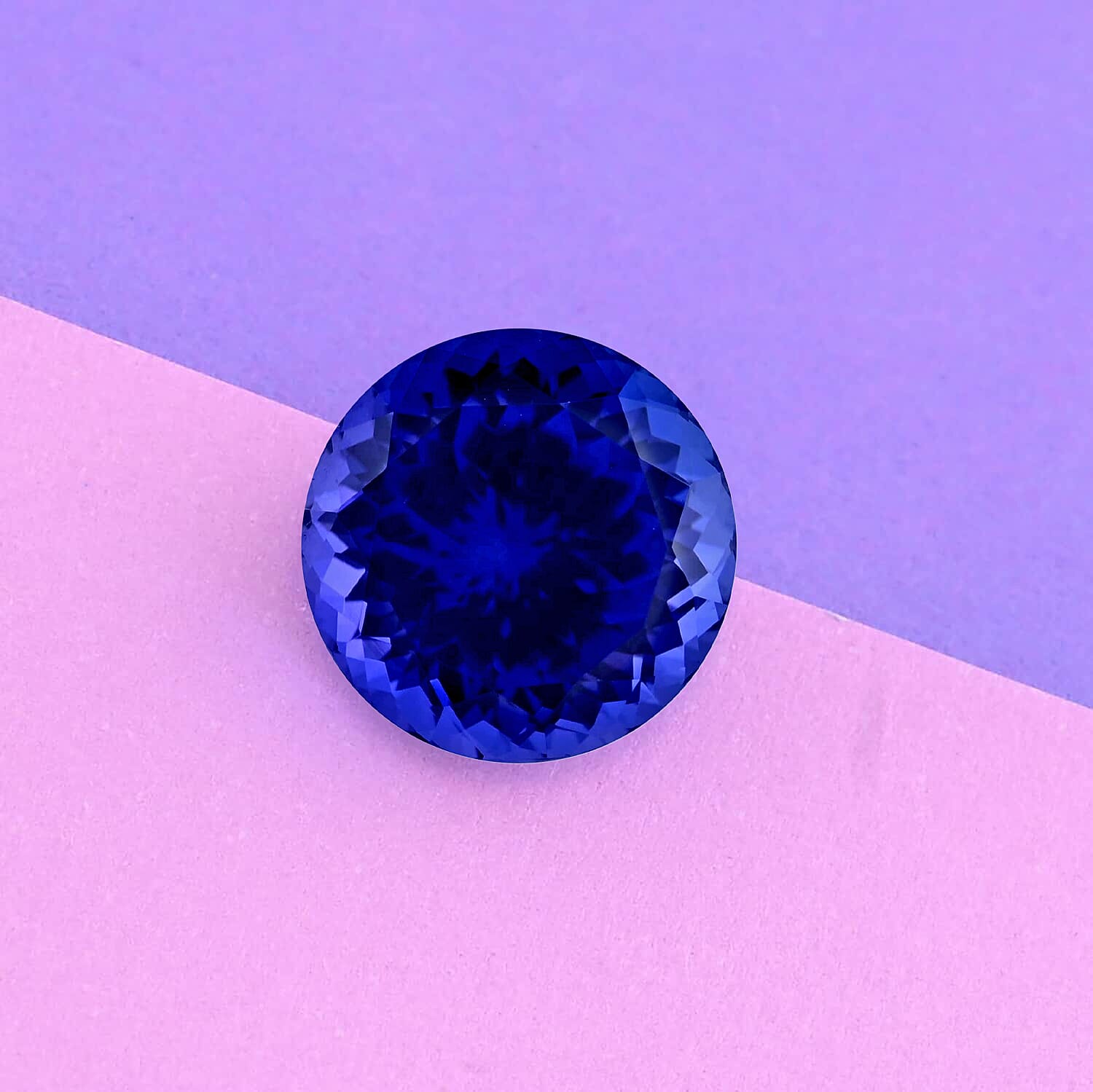 Certified and Appraised AAAA Tanzanite (Rnd Free Size) 10.15 ctw