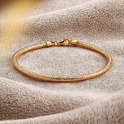 Snake Textured Bracelet in 10K Yellow Gold (7.25 In) 1.57 Grams