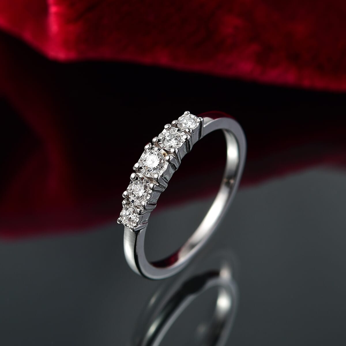 Luxuriant Lab Grown Diamond G-H SI 0.20 ctw Ring in Rhodium Over Sterling Silver (Size 10.0) image number 1