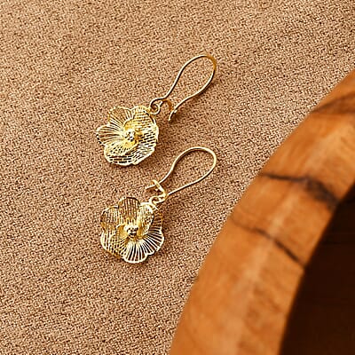 Blooming Flower Earrings in 10K Yellow Gold 1.25 Grams