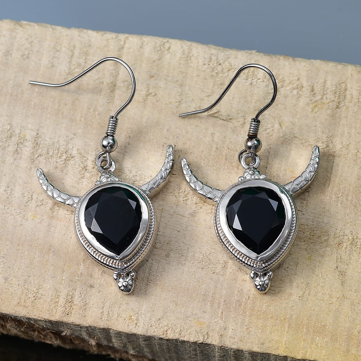 Karis Thai Black Spinel 10.35 ctw Bull Horn Earrings in Platinum Bond image number 1