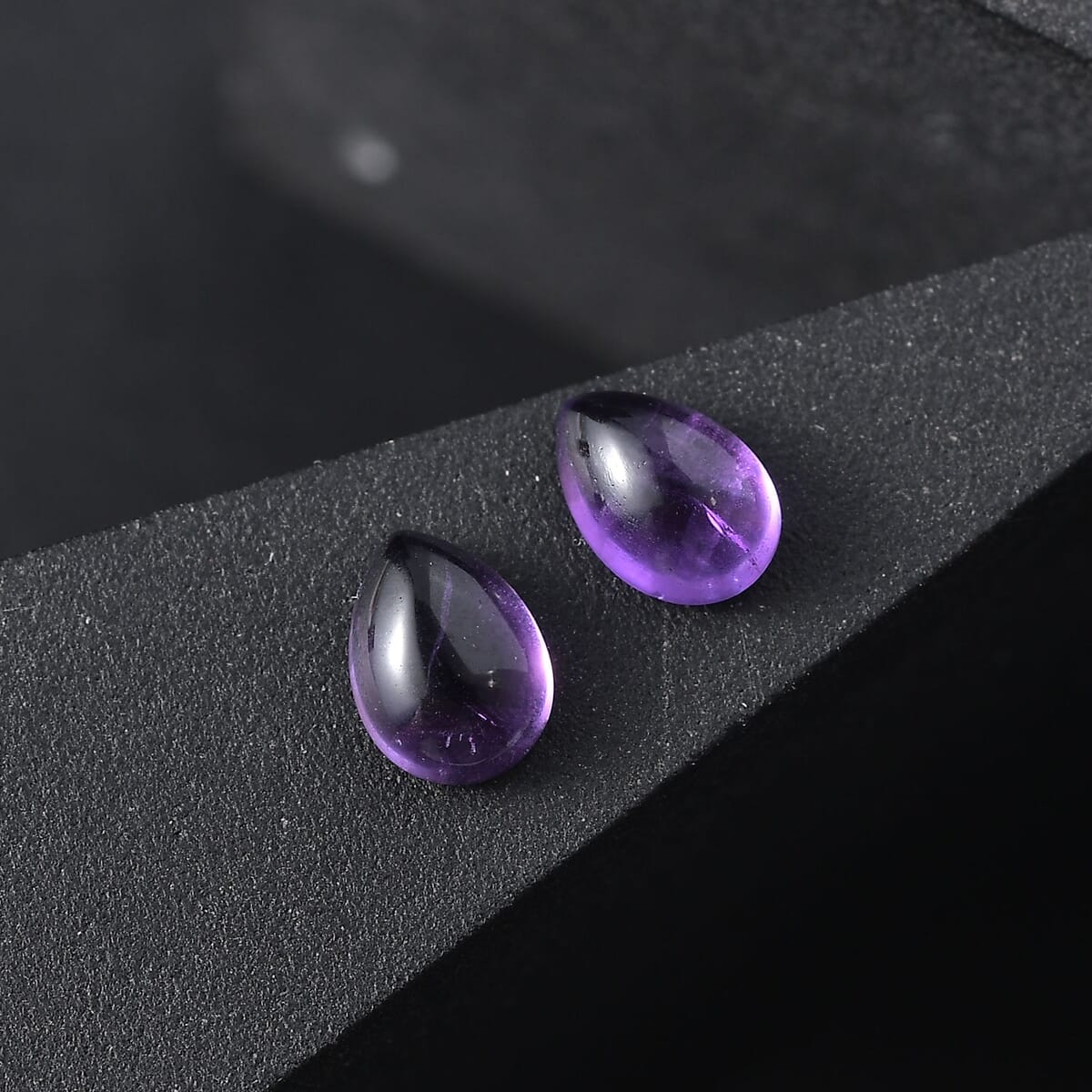AA African Amethyst Set of 2 (Pear 7x5 mm) 1.28 ctw Loose Gemstone image number 1