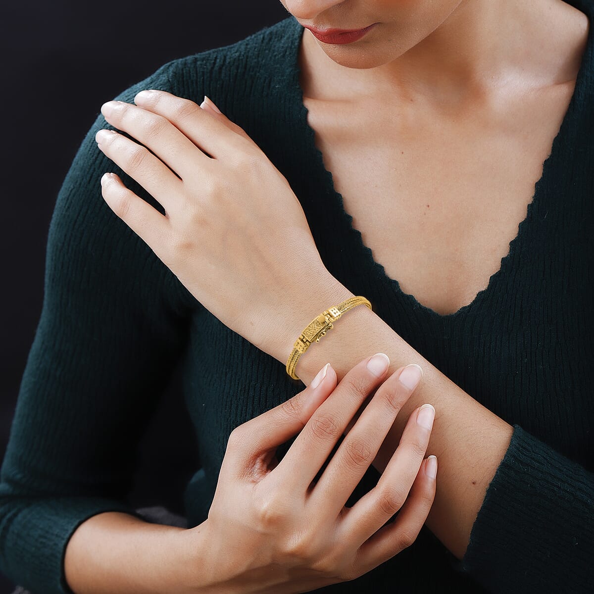 Bali Legacy 22K Vermeil Yellow Gold Over Sterling Silver Tulang Naga 2 Row Bracelet (7.25 In) 17.95 Grams image number 2