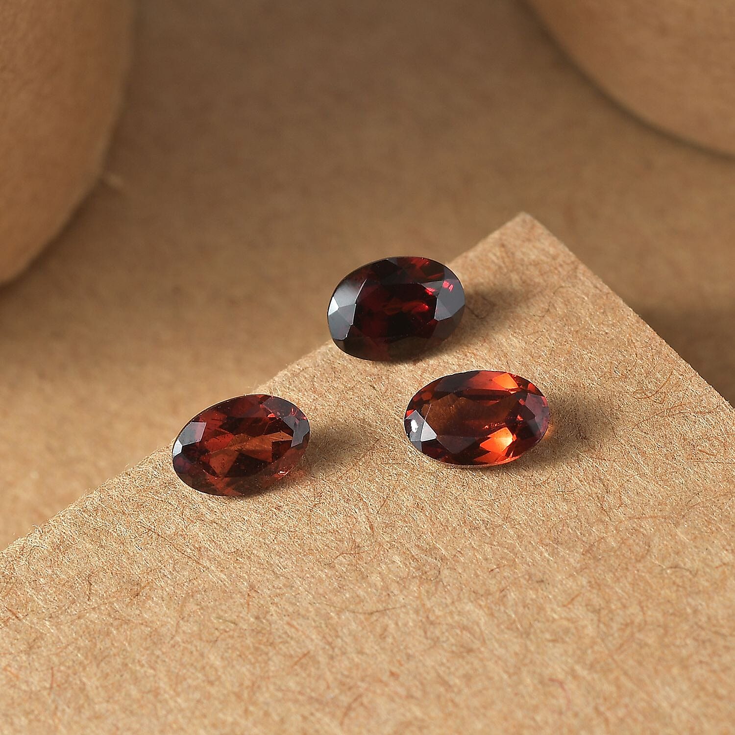 Default Title - Product card gallery slide 2 (10146165588251)