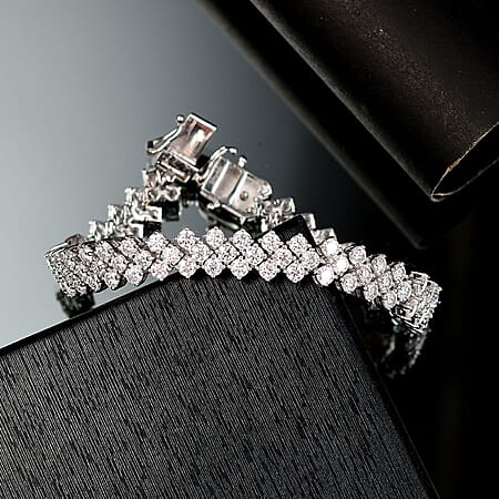6.5 / Moissanite / 925 Silver - Product card gallery slide 2 (10178049376569)