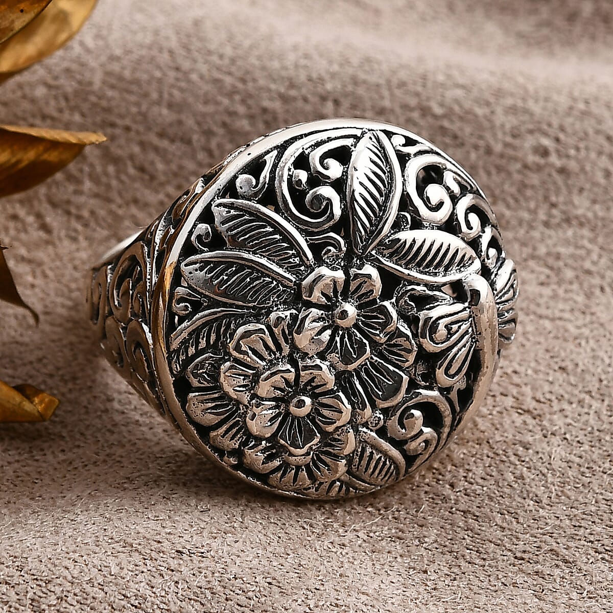 Bali Legacy Sterling Silver Floral Ring (Size 7.0) 9.88 Grams image number 1