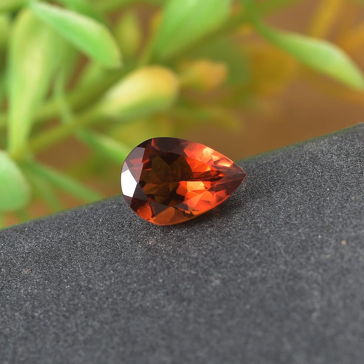 Brazilian Cherry Citrine (Pear 10x7 mm) 1.60 ctw Loose Gemstone image number 1