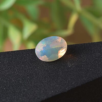AA Ethiopian Welo Opal (Oval 8x6 mm) 0.65 ctw Loose Gemstone