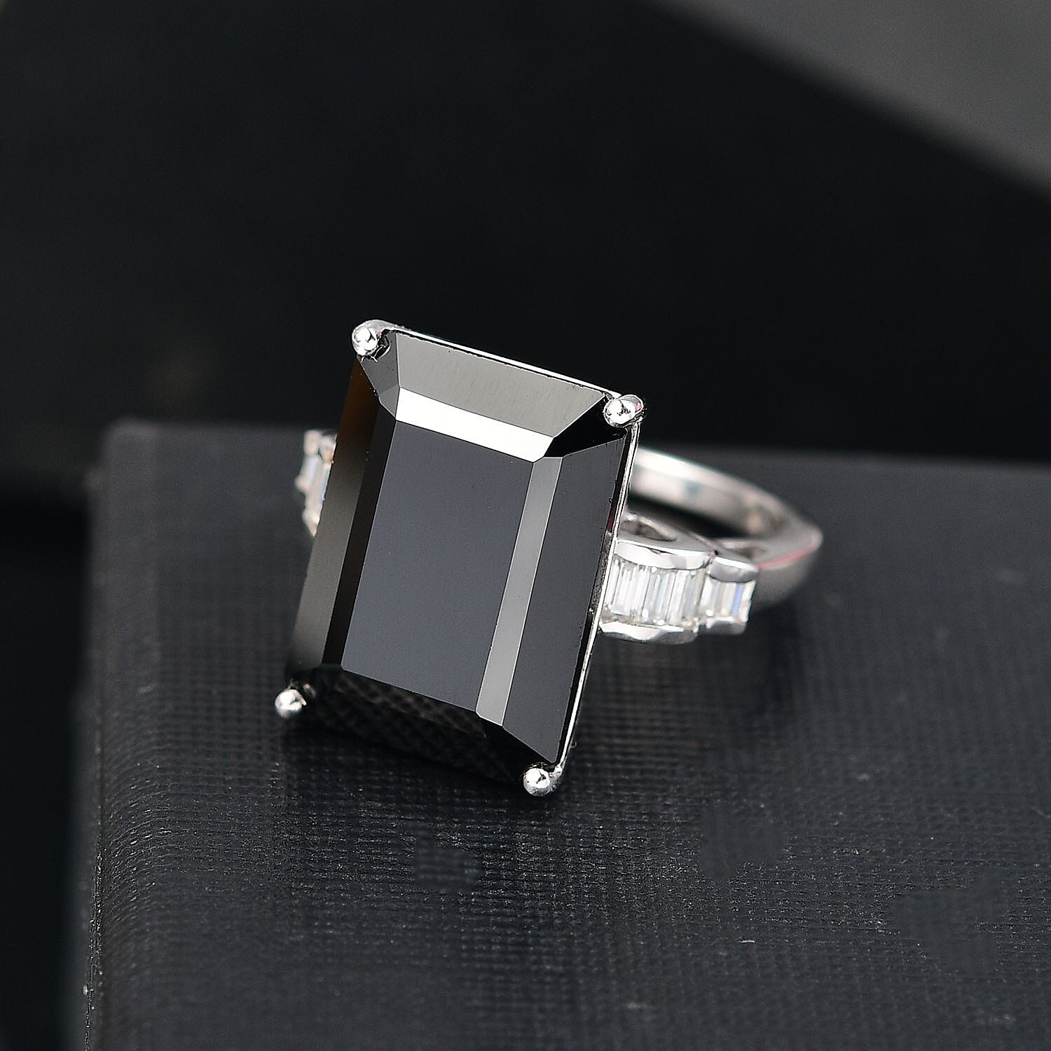 D'Joy Thai Black Spinel and Moissanite 16.75 ctw Art Deco Ring in Rhodium Over Sterling Silver (Size 10.0)