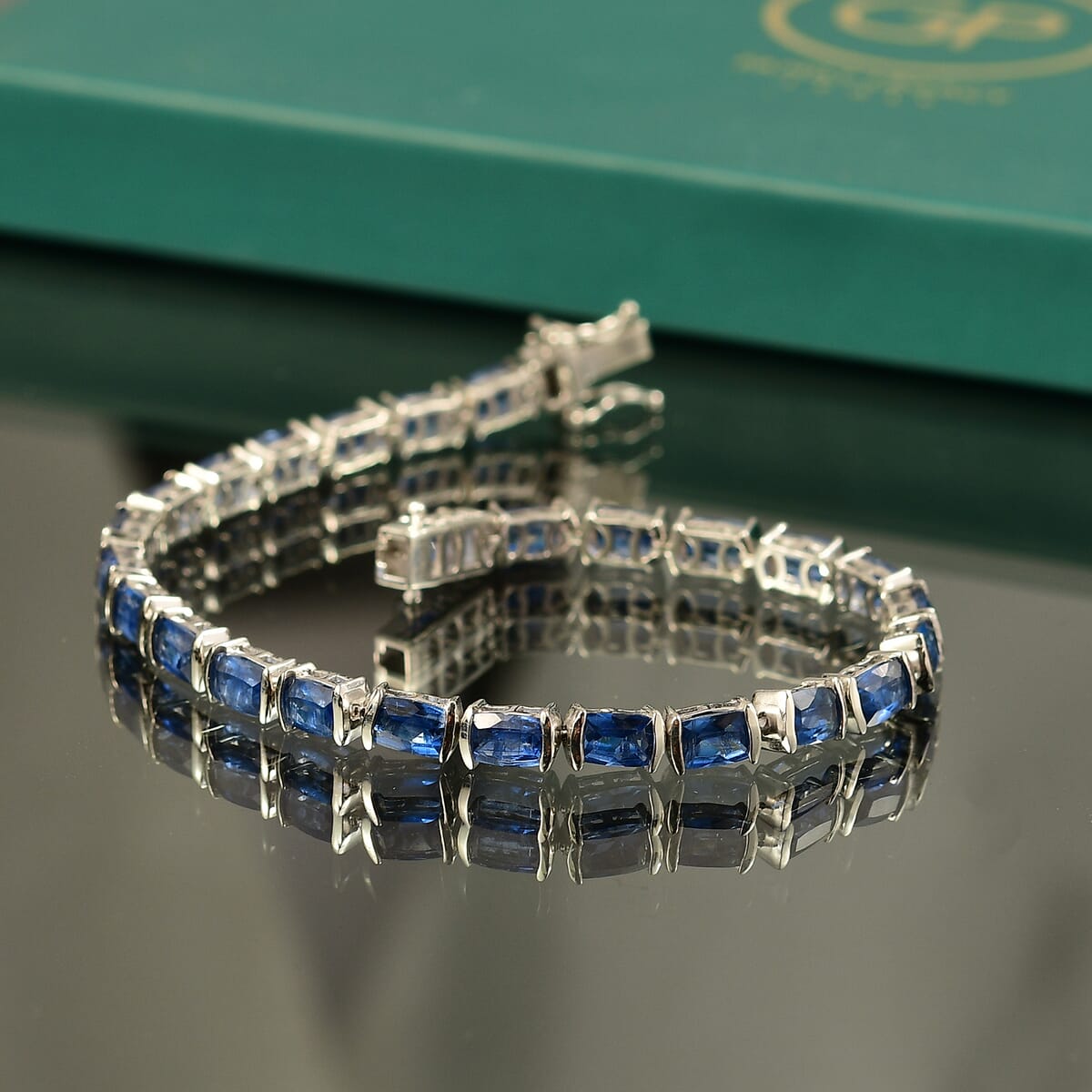 D'Joy Nilamani 17.35 ctw Bracelet in Rhodium OverSterling Silver (8.00 In) image number 1
