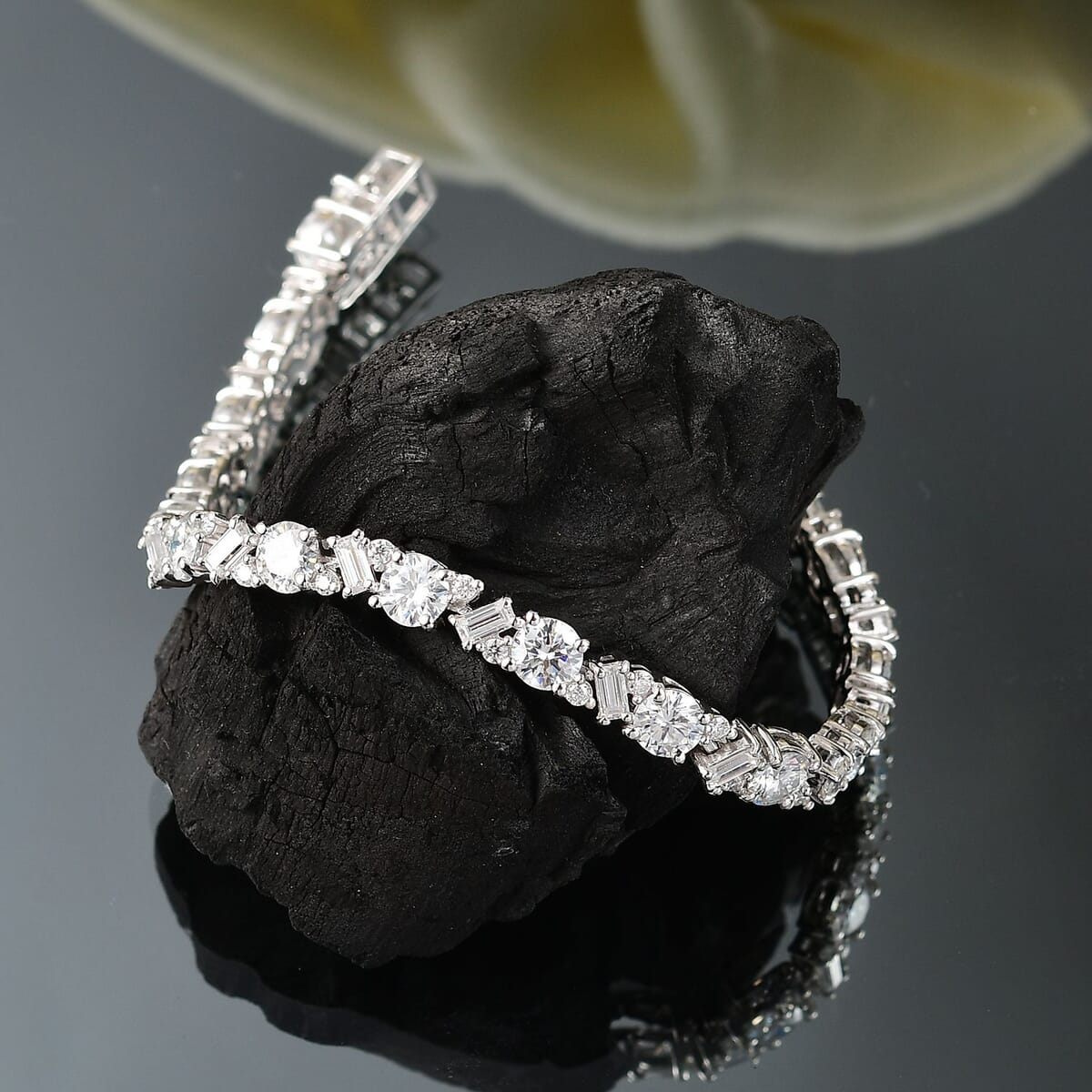 D'Joy Moissanite 11.80 ctw Stars and Constellations Bracelet in Rhodium Over Sterling Silver (7.25 In) image number 1