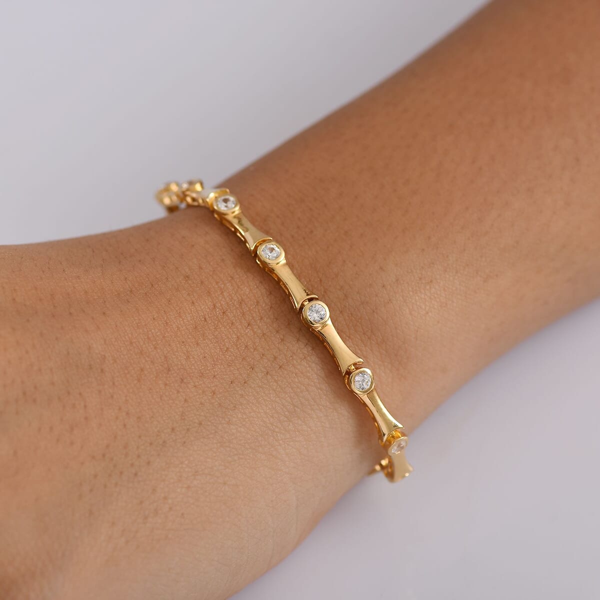 Karis White Zircon 2.10 ctw Bamboo Bracelet in 18K YG Plated (6.50 In) image number 2