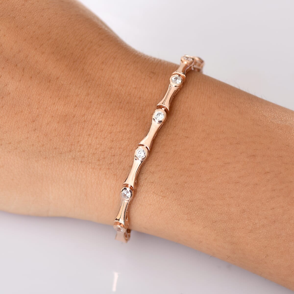 Karis White Zircon 2.60 ctw Bamboo Bracelet in 18K RG Plated (8.00 In) image number 2