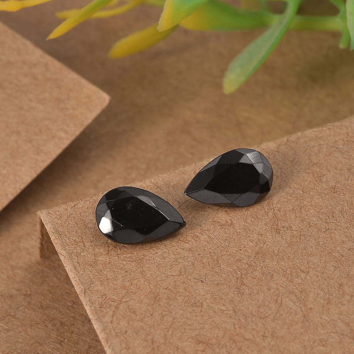 Silver Shungite Set of 2 (Pear 8x5 mm) 0.67 ctw Loose Gemstone image number 1