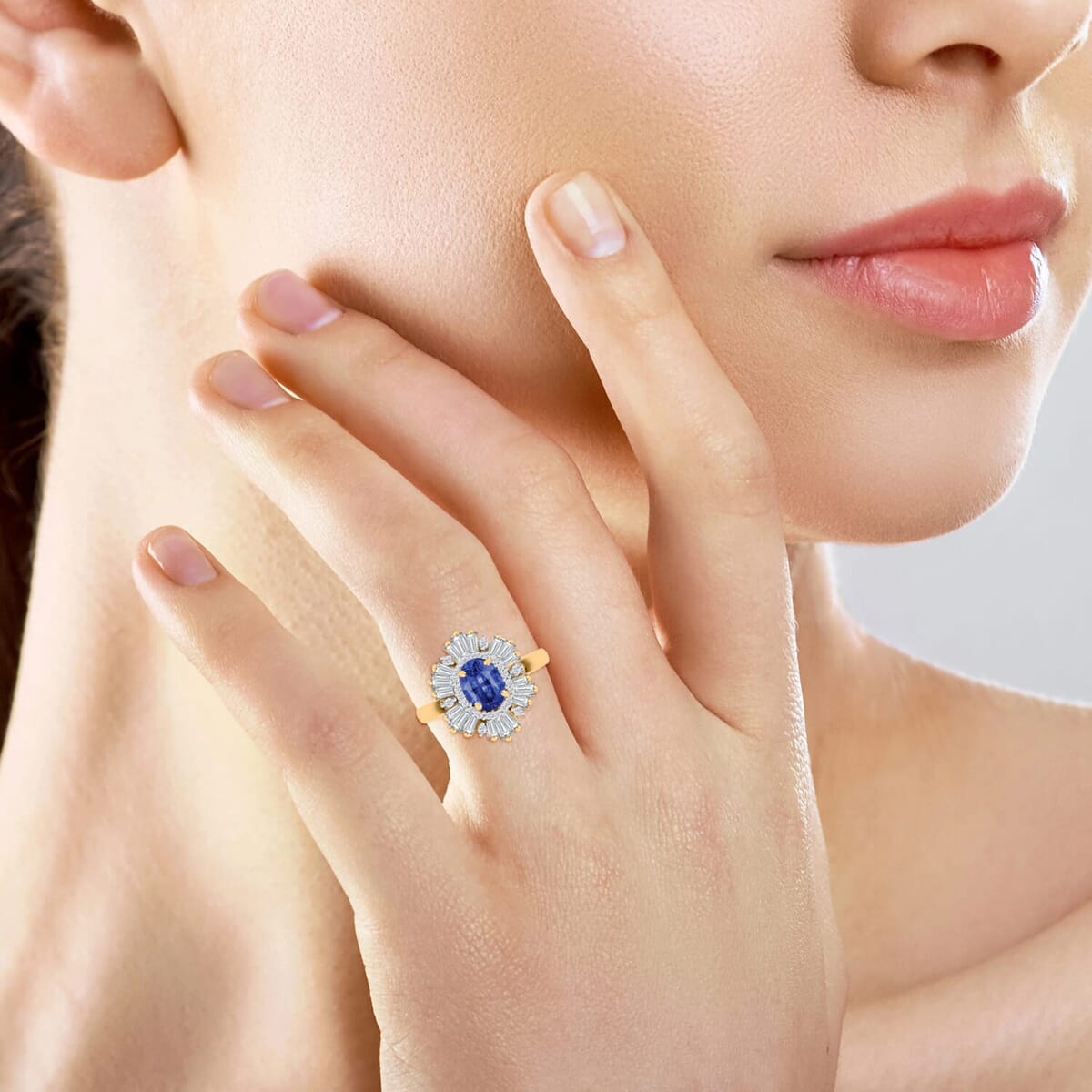 Rhapsody AAAA Ceylon Blue Sapphire and E-F VS2 Diamond 1.75 ctw Ring in 18K Yellow Gold (Size 9.0) 4.50 Grams image number 1