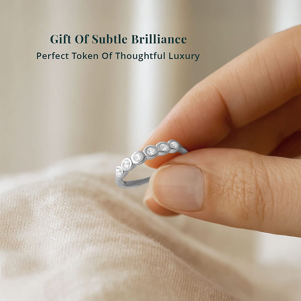 Luxuriant Lab Grown Diamond G-H SI 0.25 ctw Ring in Rhodium Over Sterling Silver (Size 8.0)  image number 5