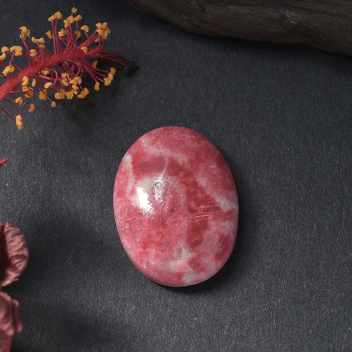 Norwegian Thulite (Oval 20x15 mm) 15.00 ctw Loose Gemstone image number 1
